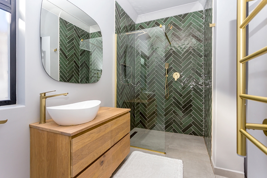 5 Bedroom Property for Sale in Bloubergstrand Western Cape